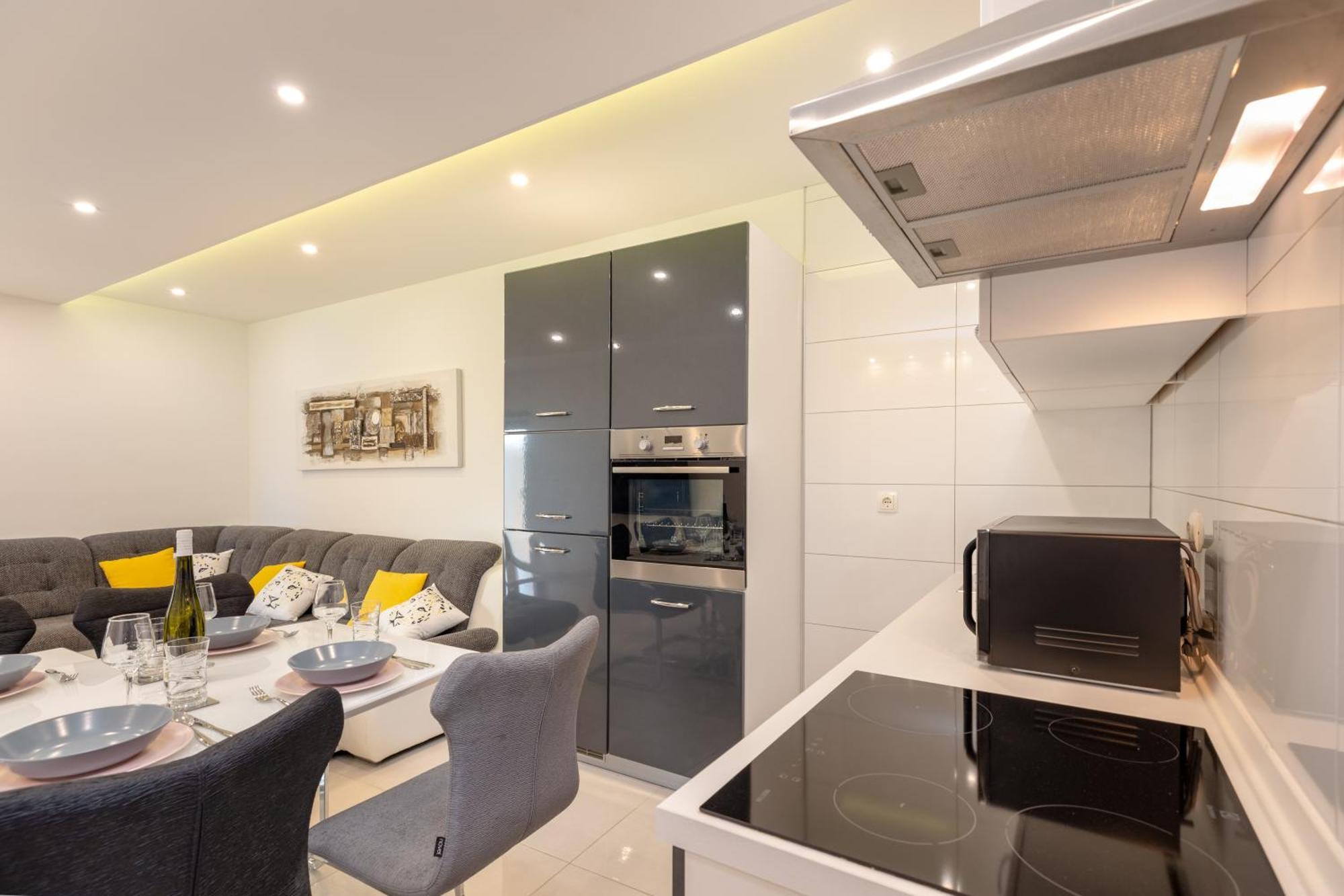 Luxury Apartment Aria تروغير المظهر الخارجي الصورة